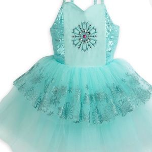 Meet your Posher, Dominique